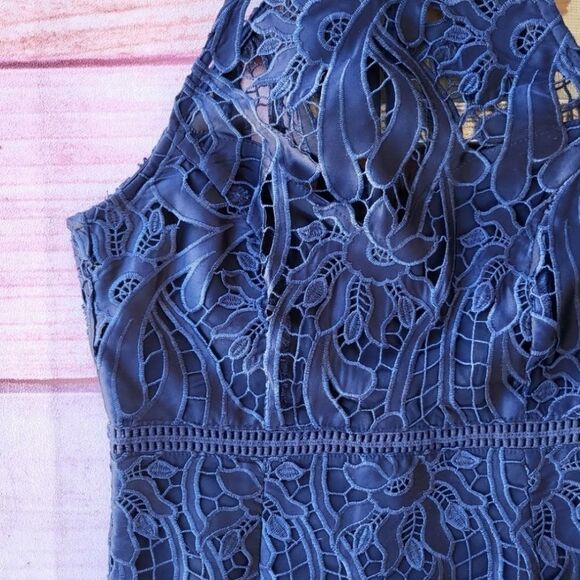 Bardot Isa Blue Lace Halter Neck Sleeveless Fitted Cocktai Sheath Midi Dress 4US - Picture 6 of 7